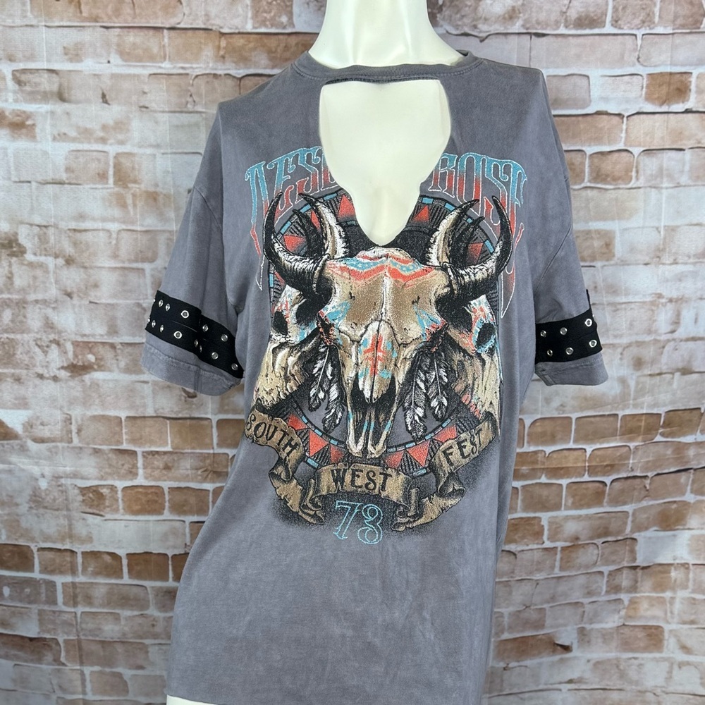 Affliction Women’s Graphic Short Sleeve T-Shirt -Size: Medium -NWT
